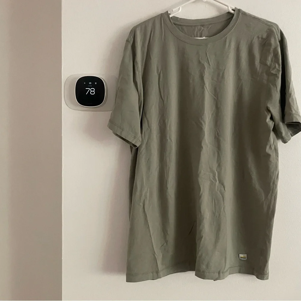 Men's Olive Green T-Shirt size XL